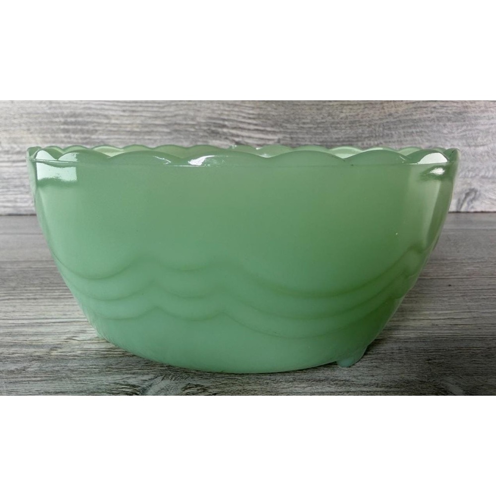 Fire King Jadeite 3 Footed Bulb Bowl 5.25" Scalloped Rim Vtg MCM Oven Glass